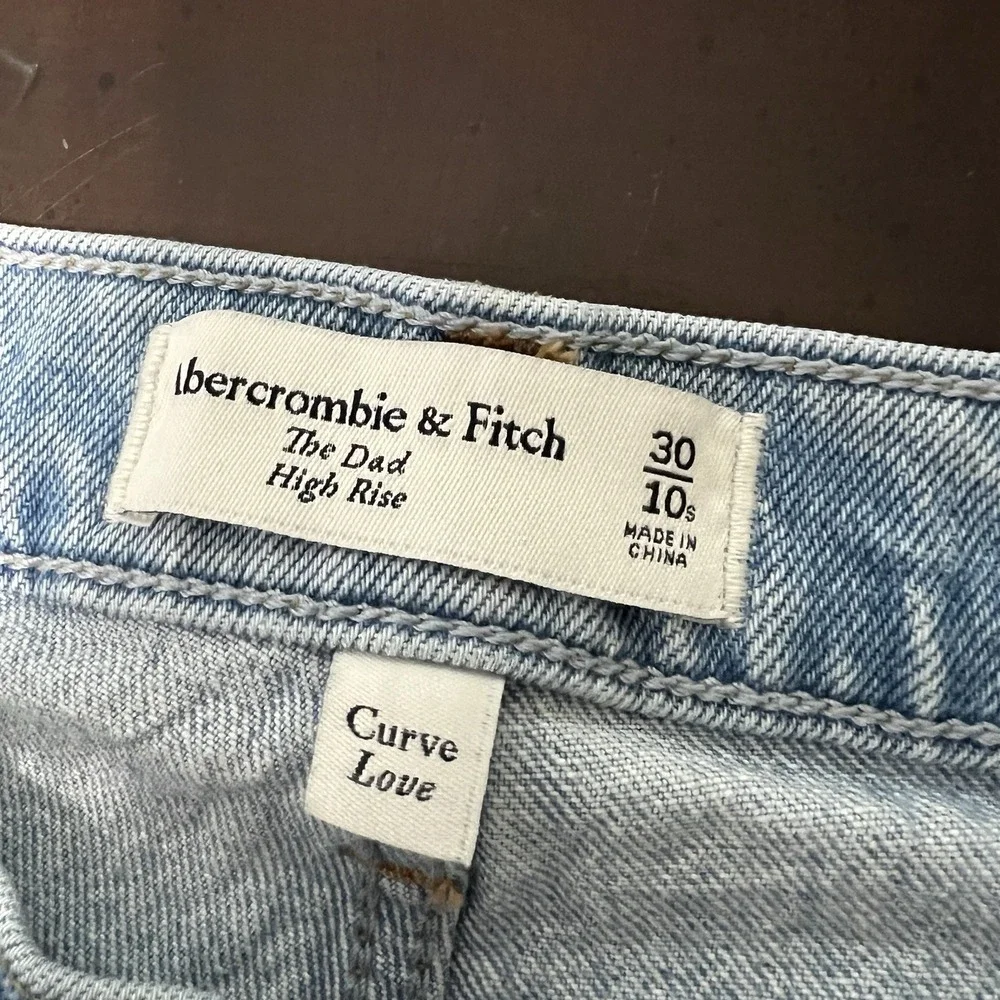 Abercrombie & Fitch Dad‎ High Rise Jeans Size 10S Curve Love Asymmetrical Waist